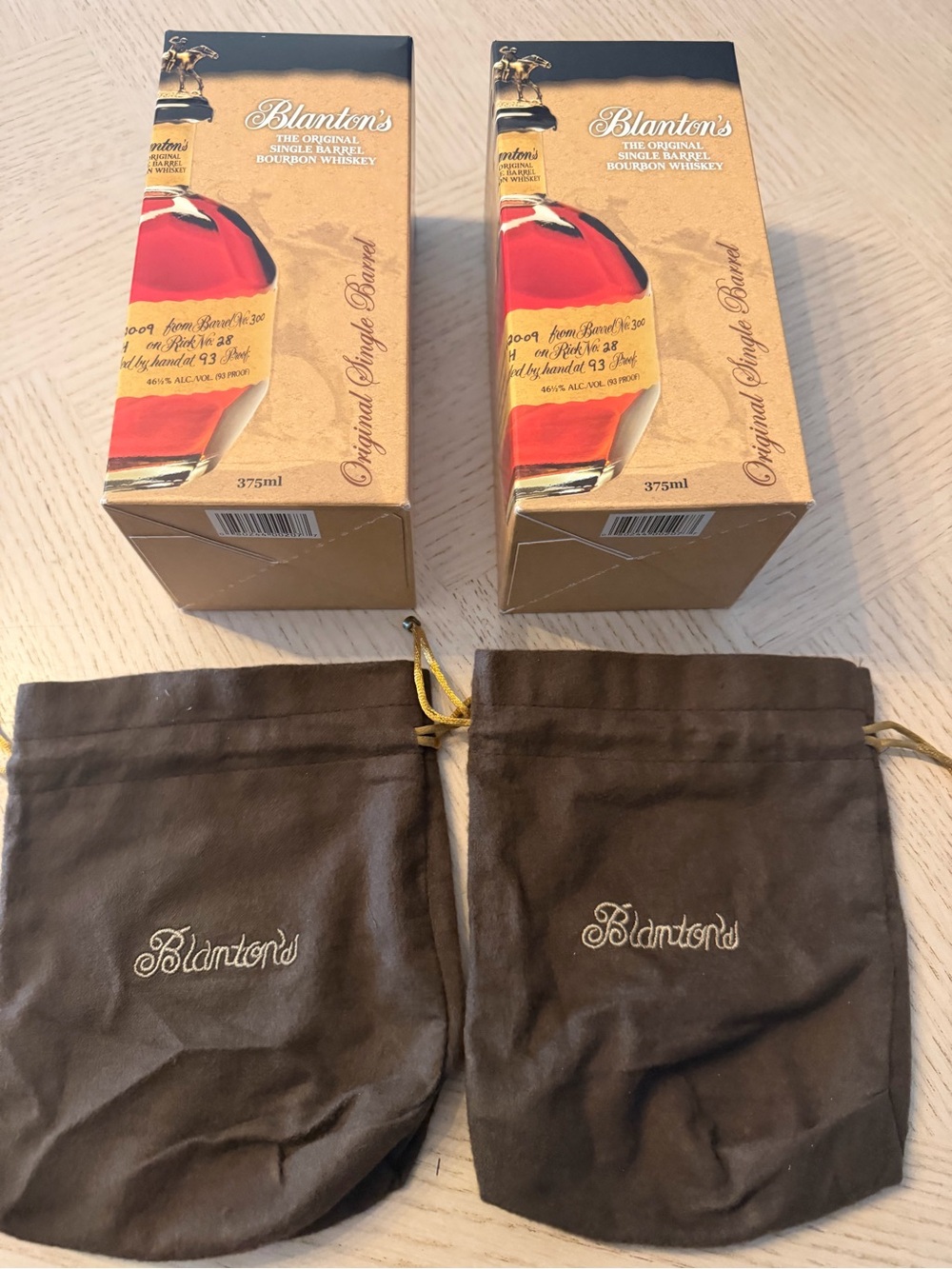 Blantons Single Barrel Bourbon Whiskey box and embroidered pouch set